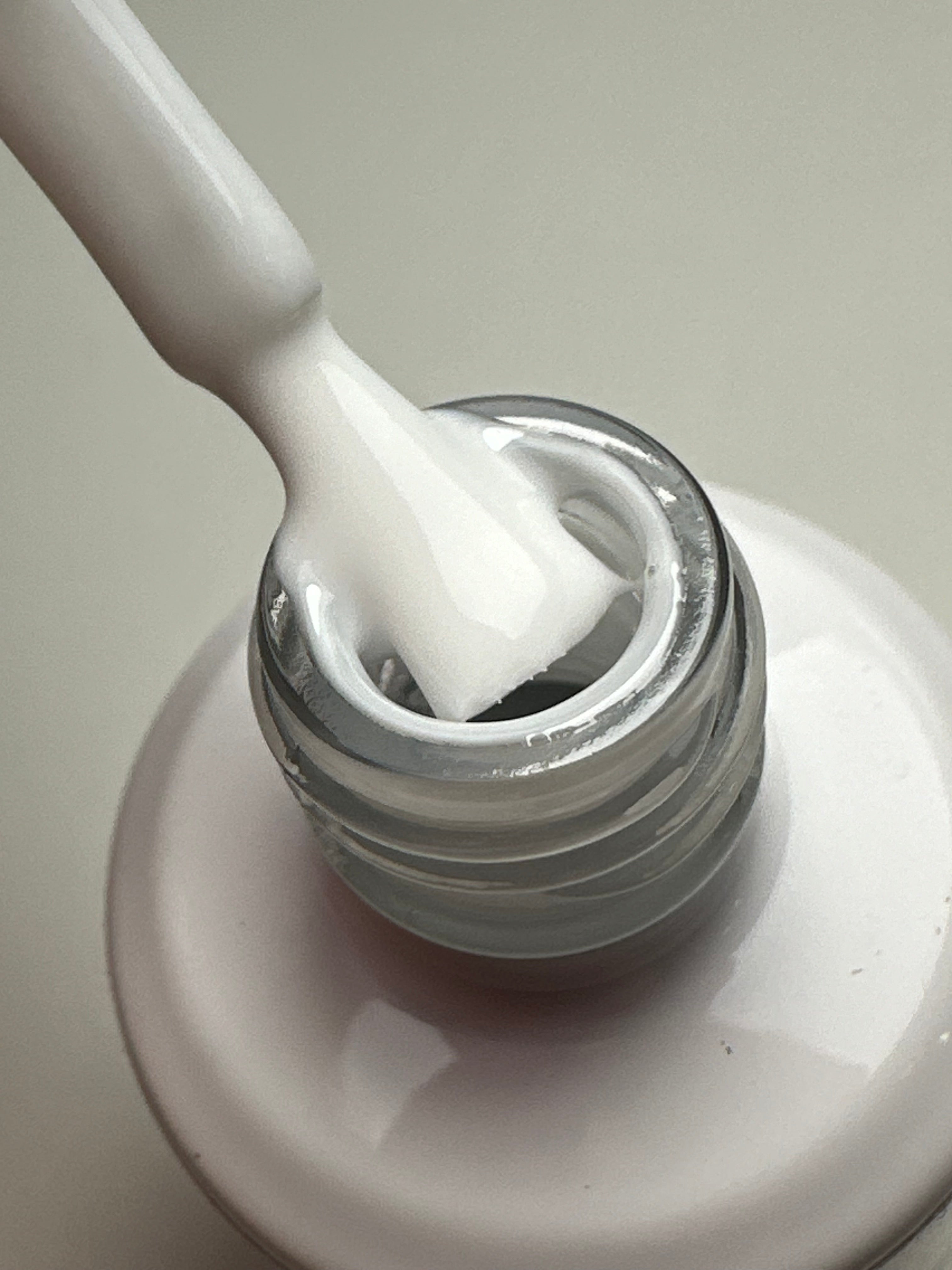 Esmalte en Gel Milky white