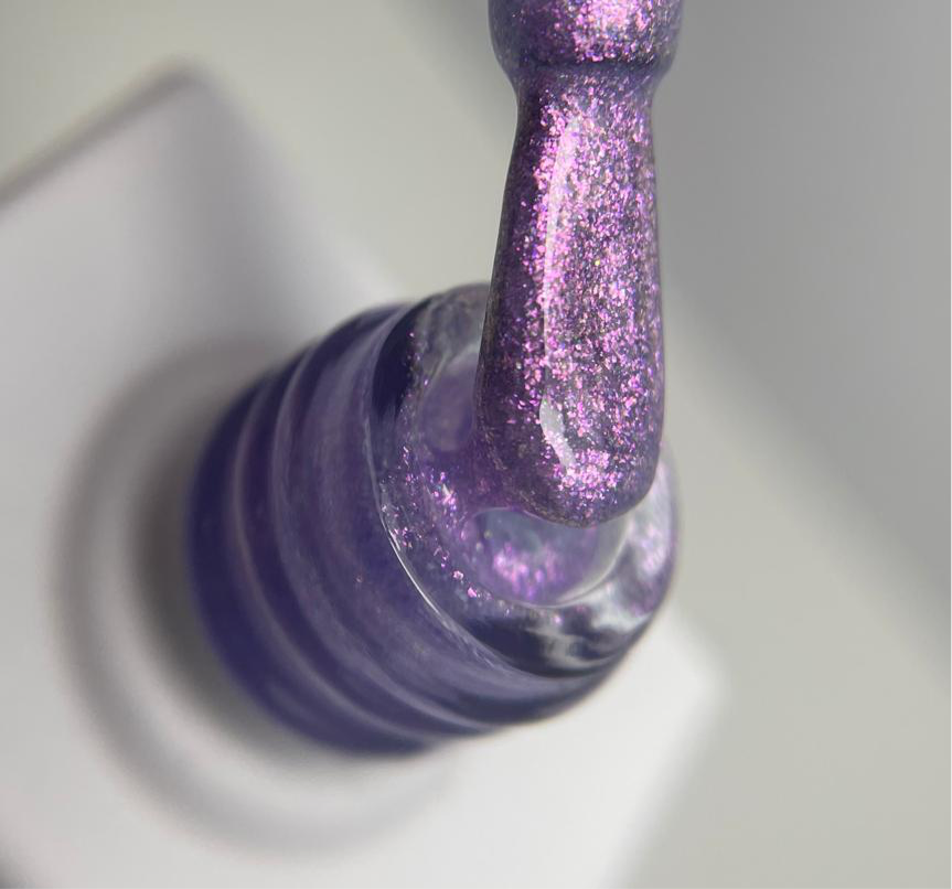 Camaleón Violeta